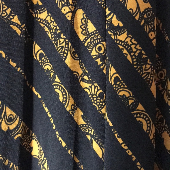 Lularoe Madison Skirt - Picture 2 of 9